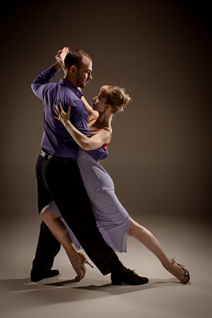 Styles of Argentine Tango Dance - MasTango.org